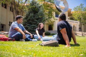 wnmu-students-lawn